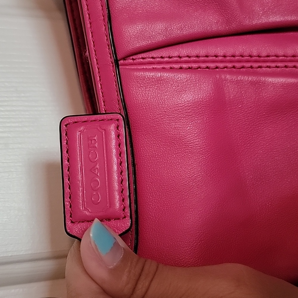Coach pink should bag - Picture 2 of 3